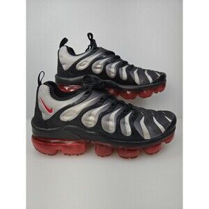 Nike Air VaporMax Plus Black Red Grey Shark Bite Sneaker Shoes Big Kid's Size 7